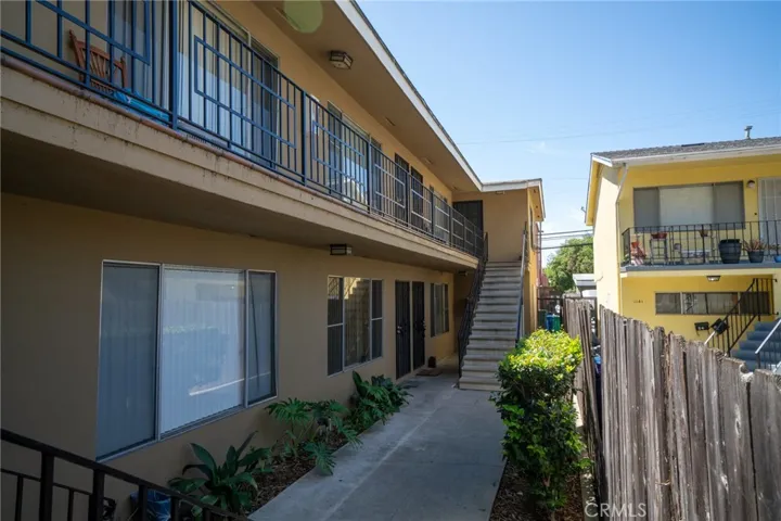 1137 Junipero Avenue, Long Beach, California 90804 — photo 5