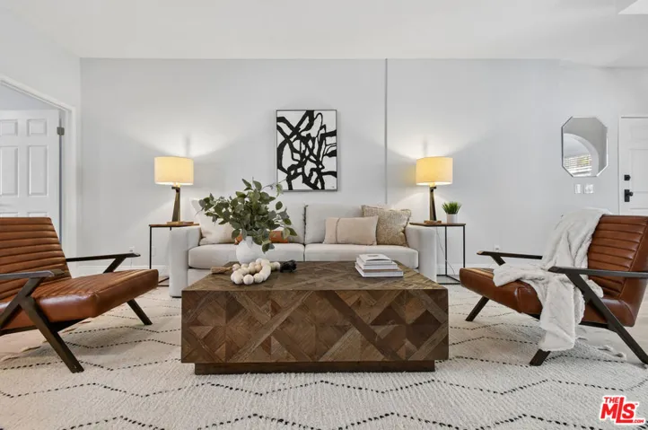 4301 Fulton Avenue 106, Los Angeles, California 91423 — photo 4