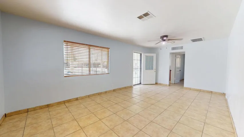 43560 Arabia Street, Indio, California 92201 — photo 4
