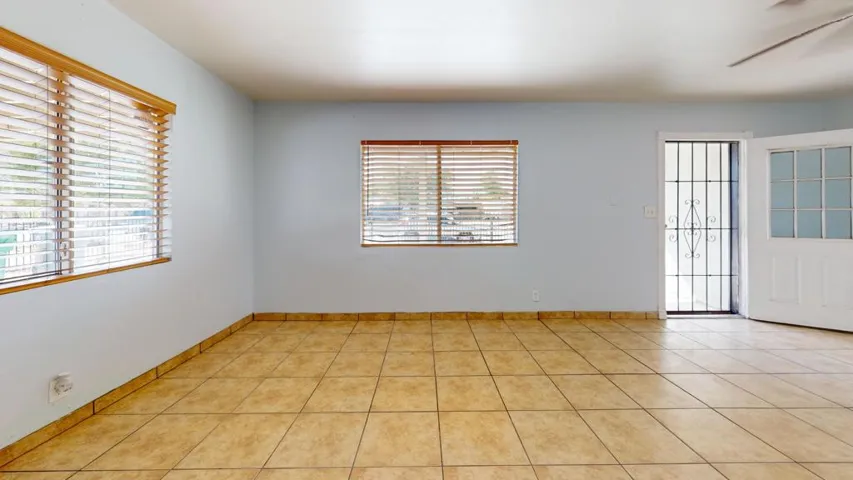 43560 Arabia Street, Indio, California 92201 — photo 5