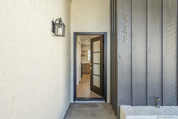6248 Spruce Lake Ave, San Diego, California 92119 — photo 5