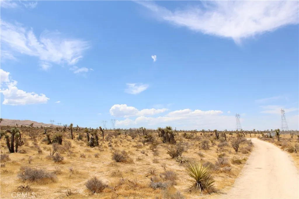 0 Canyon View Road, Apple Valley, California 92308 — photo 4