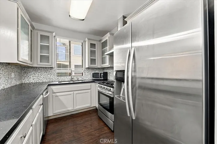 555 Maine 330, Long Beach, California 90802 — photo 5