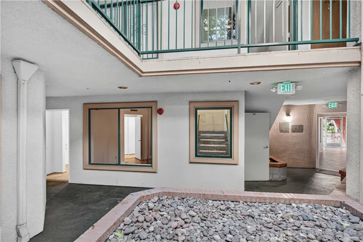 426 N Maryland 101, Glendale, California 91206 — photo 5