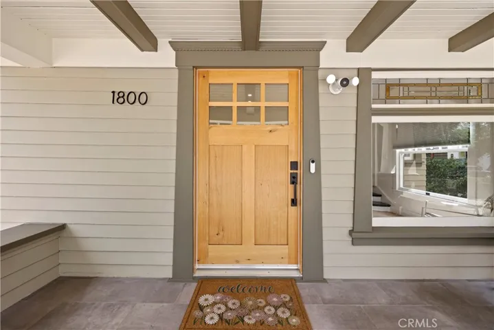 1800 Oxford Avenue, Los Angeles, California 90006 — photo 4
