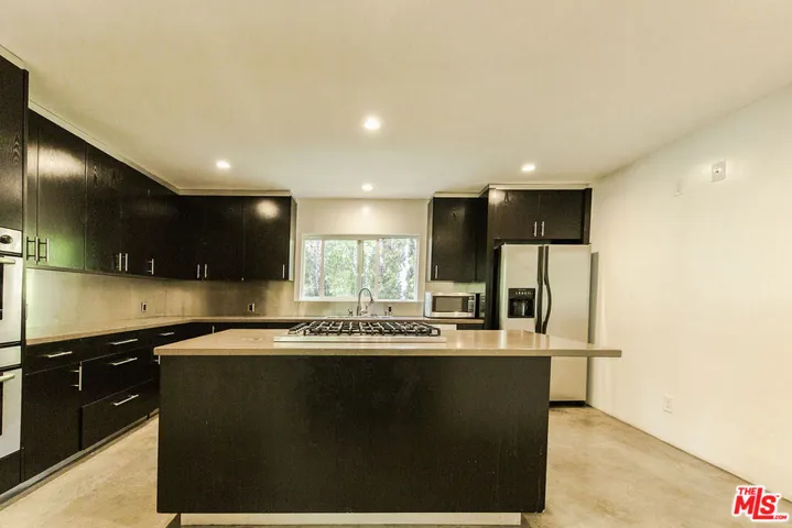 11559 Dona Evita Drive, Studio City, California 91604 — photo 4