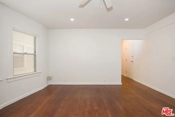 40 Rose Avenue 2, Venice, California 90291 — photo 4