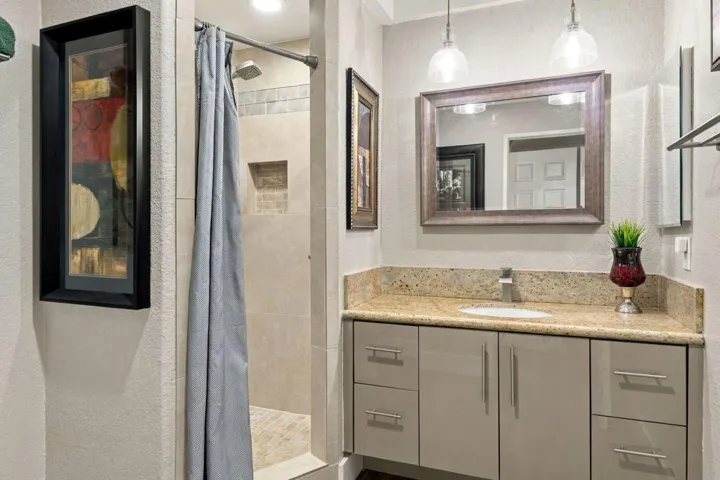 38-web-or-mls-34
