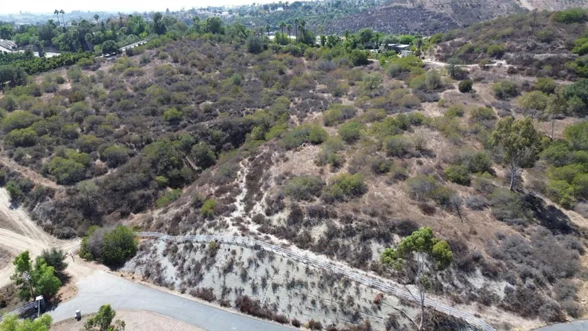 Mission Ridge Lane 19, Fallbrook, California 92028 — photo 5