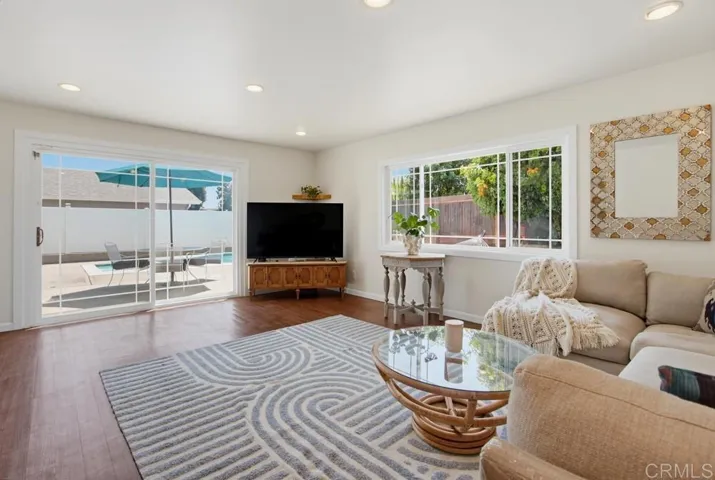 4925 Siesta Drive, Oceanside, California 92057 — photo 4