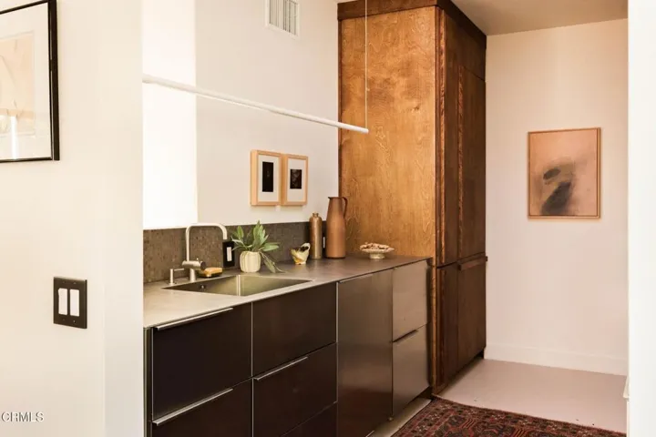 36-web-or-mls-857-montecito-dr