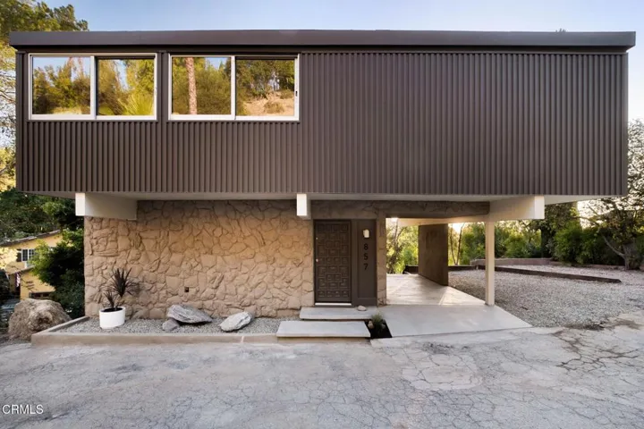 11-web-or-mls-857-montecito-dr