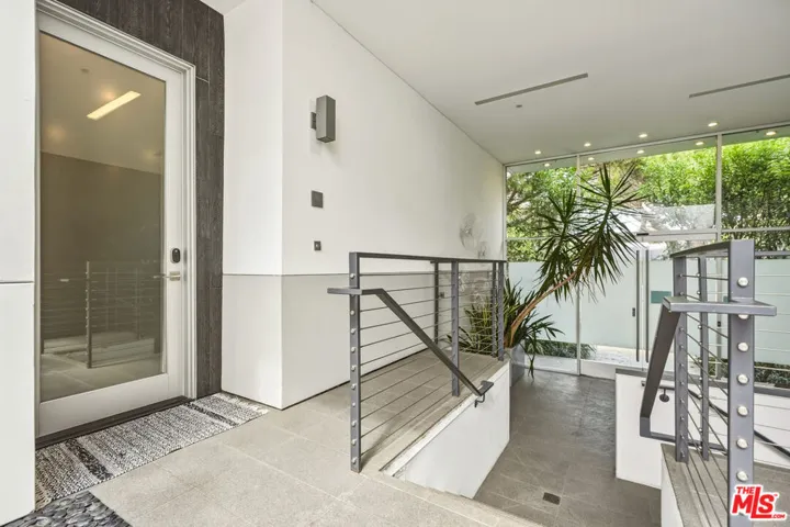 11500 National Boulevard 118, Los Angeles, California 90064 — photo 4