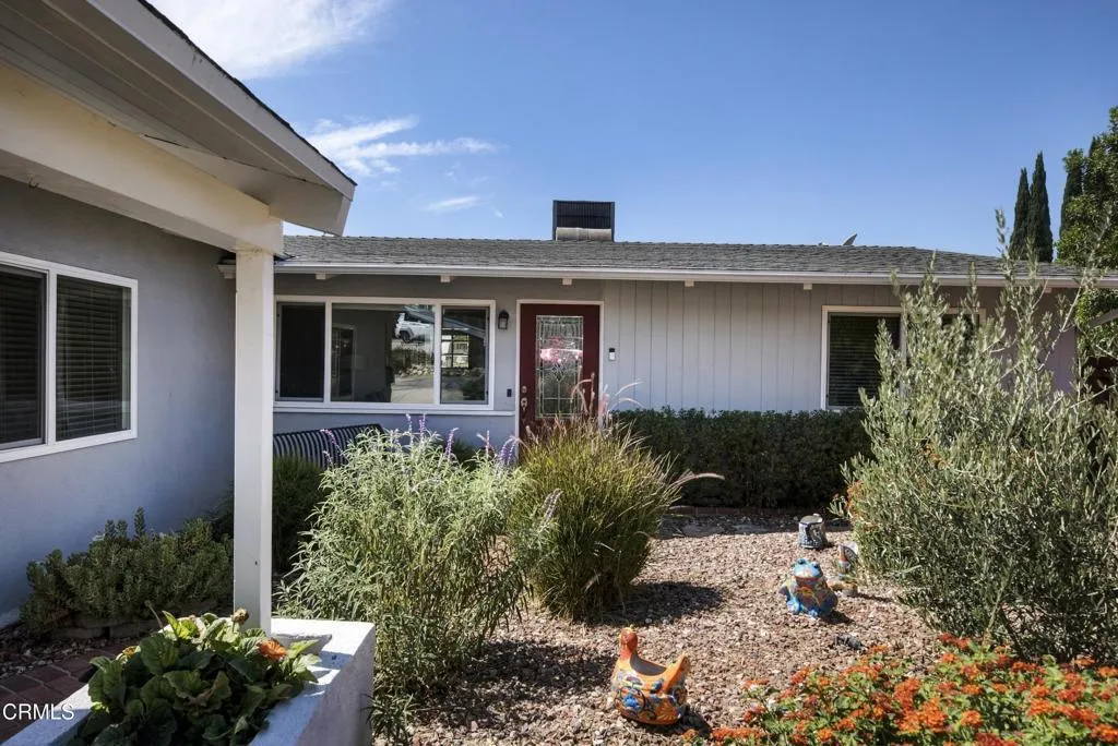 2534 Mary St Montrose 91020 25