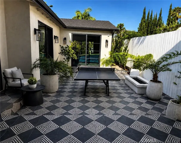 180 S Gardner, Los Angeles, California 90036 — photo 5