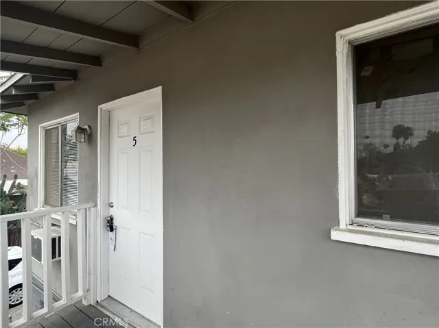 3447 4th Street 5, Riverside, California 92501 — photo 4