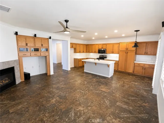 35579 Country Creek Drive, Yucaipa, California 92399 — photo 5