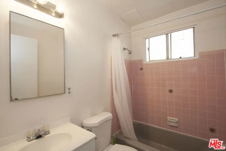11521 Rochester Avenue 1, Los Angeles, California 90025 — photo 5