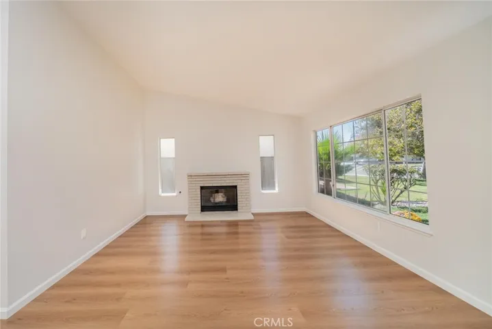 12609 Sunbird Lane, Victorville, California 92392 — photo 4
