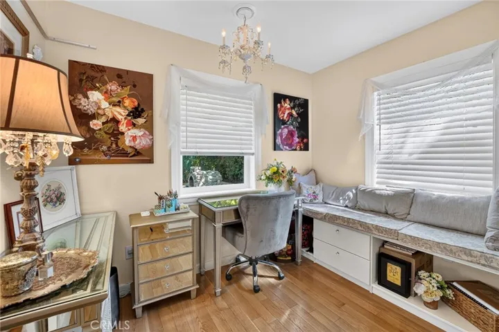 Office, Craft Room or there is a small closet could be a bedroom