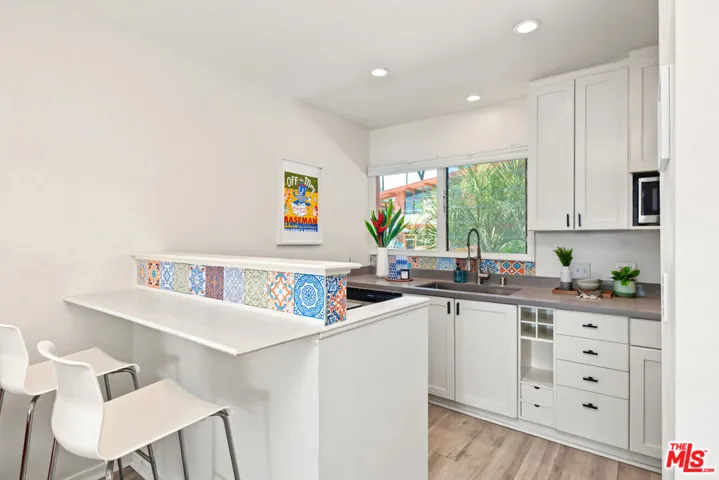 1400 N Hayworth Avenue 6, West Hollywood, California 90046 — photo 4