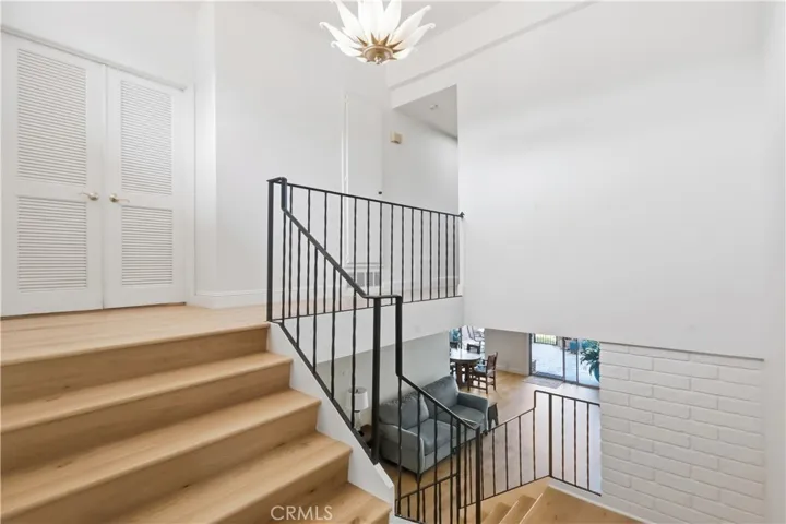438 Vista Parada, Newport Beach, California 92660 — photo 4