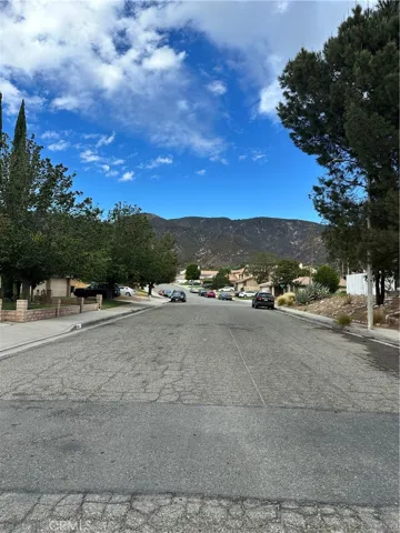 5504 N Mountain, San Bernardino, California 92407 — photo 5