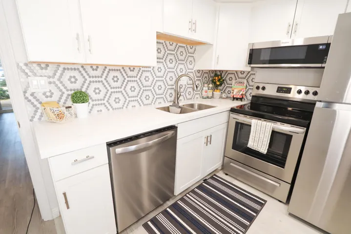 64281 Spyglass Avenue 31, Desert Hot Springs, California 92240 — photo 5
