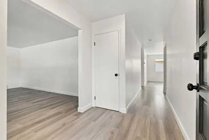 726 Muir Drive, Mountain View, California 94041 — photo 4