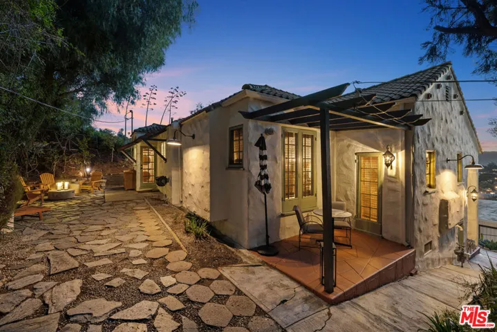 1224 Oberlin Drive, Glendale, California 91205 — photo 5