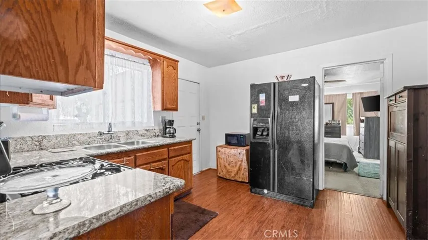 4008 Twining Street, Riverside, California 92509 — photo 4