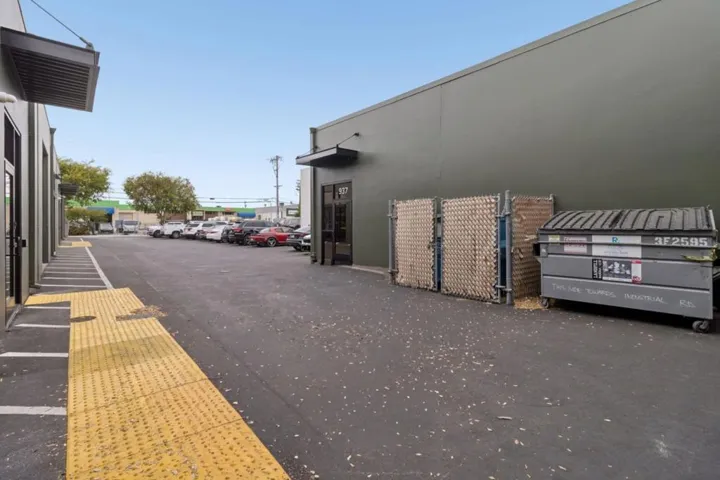 937 Bransten Road, San Carlos, California 94070 — photo 5