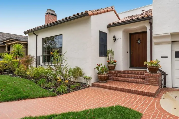 210 Avila Road, San Mateo, California 94402 — photo 4