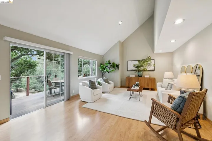 5250 Leona Street, Oakland, California 94619 — photo 5