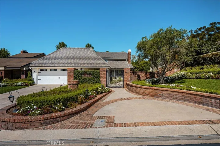 5603 E Crest De Ville, Orange, California 92867 — photo 4
