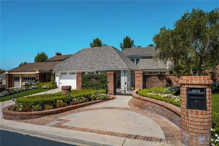 5603 E Crest De Ville, Orange, California 92867 — photo 5