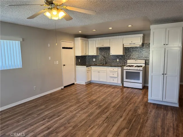 234 W 4th, Azusa, California 91702 — photo 4