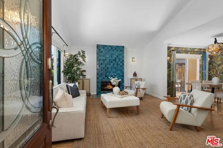 1659 Ellsmere Avenue, Los Angeles, California 90019 — photo 5