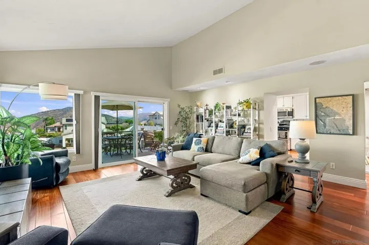 17824 Villamoura Dr, Poway, California 92064 — photo 4