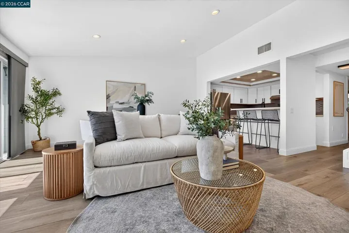 28 Janin Pl, Pleasant Hill, California 94523 — photo 5