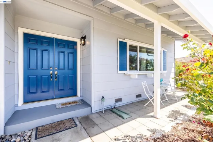 38475 Jacaranda Dr, Newark, California 94560 — photo 5