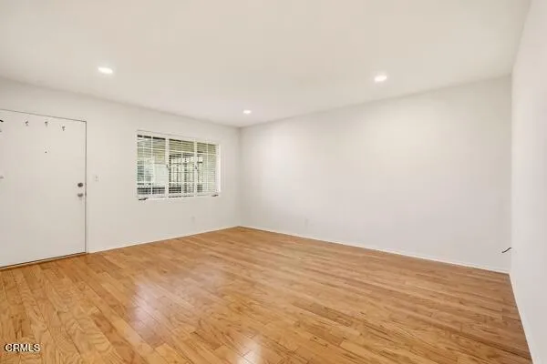 408 Burchett Street 11, Glendale, California 91203 — photo 5