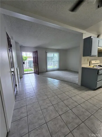437 E Commonwealth, Fullerton, California 92832 — photo 4
