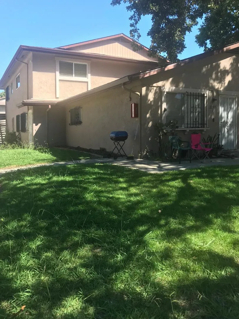 2205 Lemontree Way #2