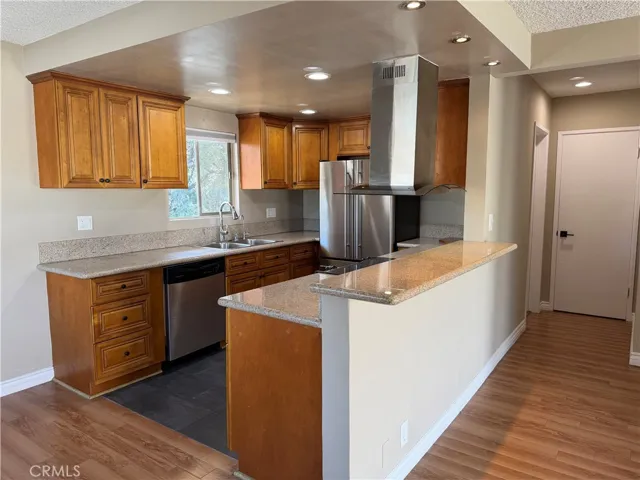 40 Harkness 9, Pasadena, California 91106 — photo 5