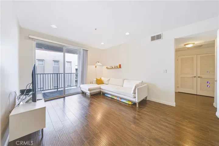 360 W Avenue 26, Los Angeles, California 90031 — photo 4