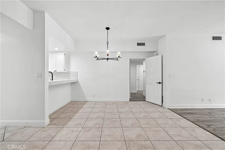 1630 S Bentley Avenue 103, Los Angeles, California 90025 — photo 5