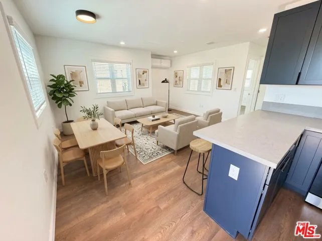 818 N Harper Avenue, Los Angeles, California 90046 — photo 4