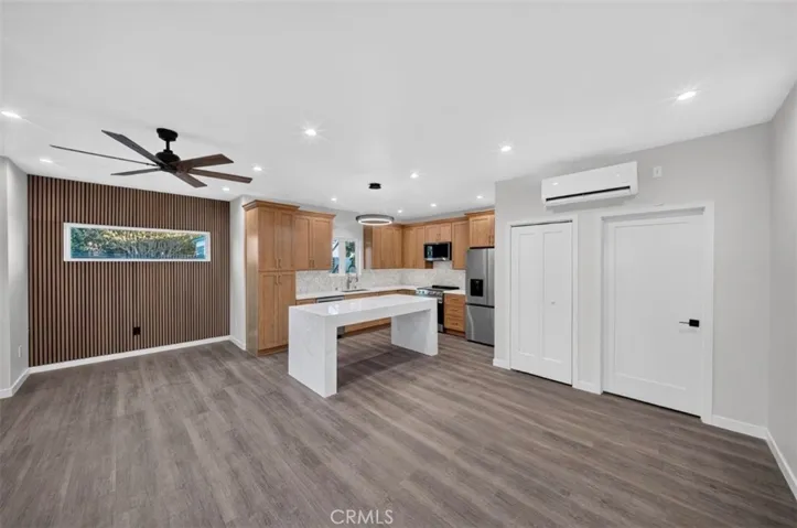 2529 Walnut, Venice, California 90291 — photo 5