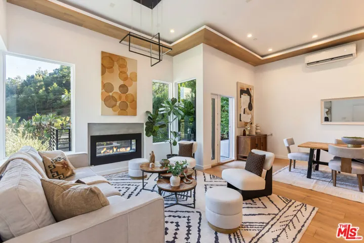 418 Wren Drive, Los Angeles, California 90065 — photo 4